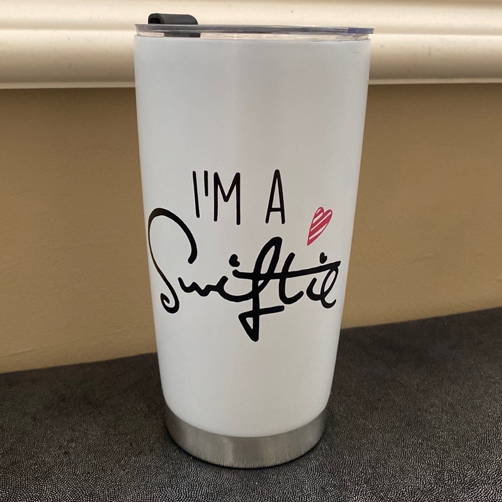 Taylor Swift “I’m a Swiftie” travel mug 20oz